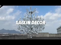 스탠드와 함께 크리스탈 촛불